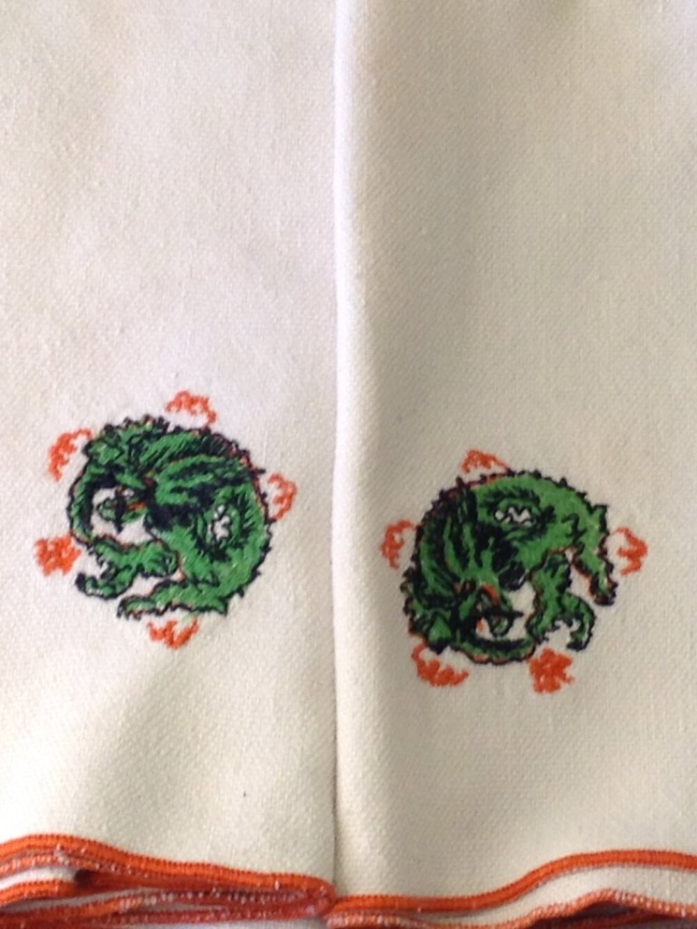 VTG 90's Foo Dogs Napkins (6) Asian Inspired Cotton/Linen Decorative Avant Garde